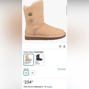 UGG Short Turnlock Women's Classic Boots size 8